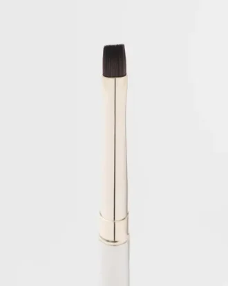 09 Lip Filling Brush