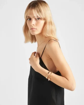 eternal gold bangle bracelet in yellow gold 2 330x413 - Eternal Gold Bangle Bracelet in Yellow Gold