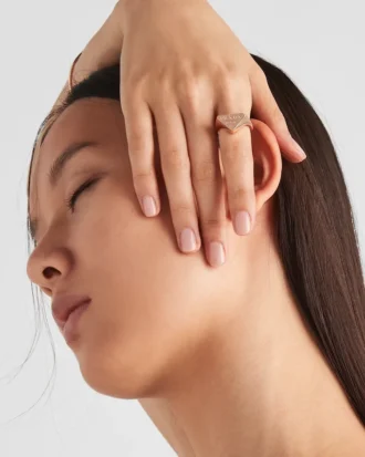 Eternal Gold Signet Ring in Rose Gold