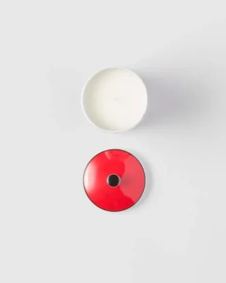 Porcelain Scented Candle – Vienna Red