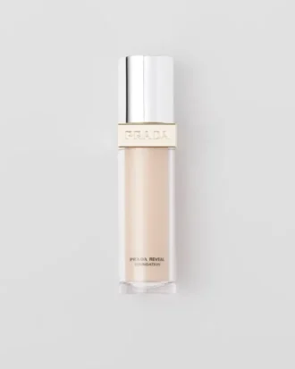 Prada Reveal Skin Optimizing Foundation – Lw5 – Light Warm