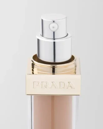 Prada Reveal Skin Optimizing Foundation – Mn45 – Medium Neutral