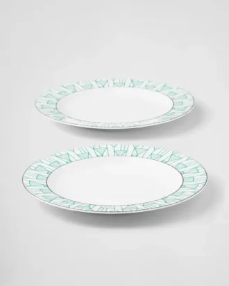 Set of Two Porcelain Dinner Plates – Vienna Green