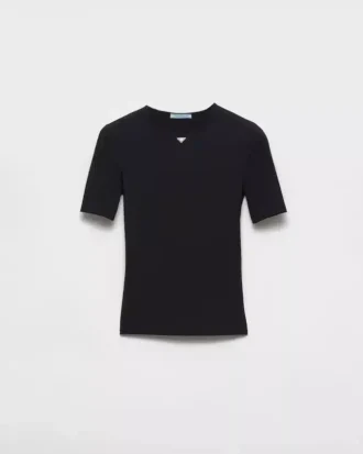 Short-Sleeved Stretch Fabric T-Shirt