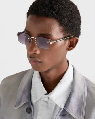 Sunglasses with the Iconic Metal Plaque