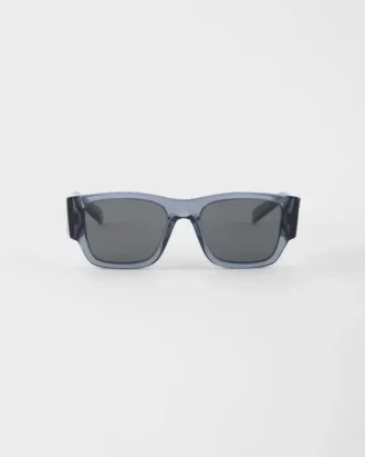 Sunglasses with Triangle Logo